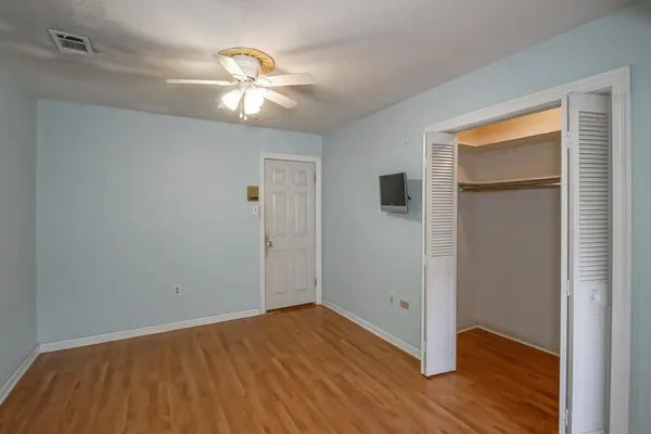 $525,000 | 4804 Chateau Drive, Metairie, LA 70002