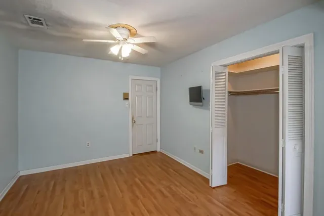 $550,000 | 4804 Chateau Drive, Metairie, LA 70002