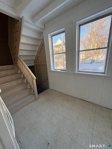 $1,600 | 37 Eastwood Avenue, Unit 2, Waterbury, CT 06705