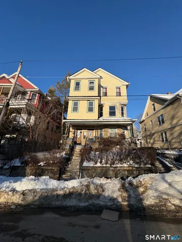 $1,600 | 37 Eastwood Avenue, Unit 2, Waterbury, CT 06705