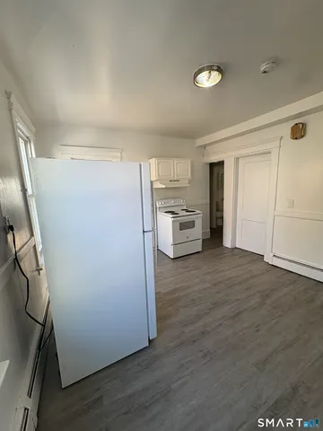 $1,600 | 37 Eastwood Avenue, Unit 2, Waterbury, CT 06705