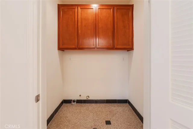 $5,190 | 11963 Manor Drive, Unit B, Hawthorne, CA 90250