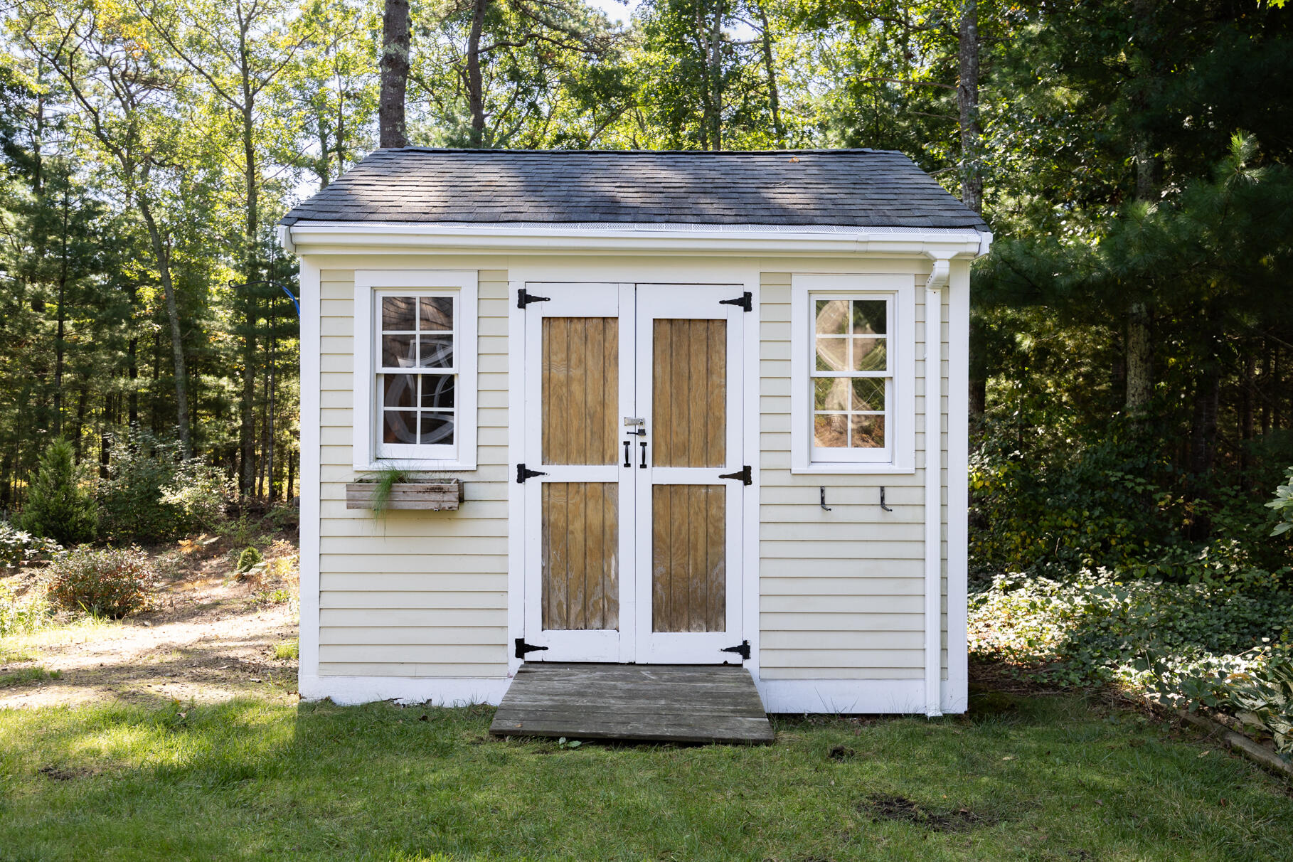 7 Yearling Run Road Buzzards Bay, MA 02532 - Photo 45 of 55 a view of a house with a yard