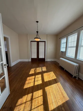 $1,200 | 829 Ferdinand Avenue Southwest, Roanoke, VA 24016