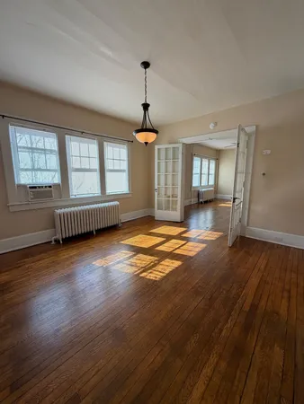 $1,200 | 829 Ferdinand Avenue Southwest, Roanoke, VA 24016