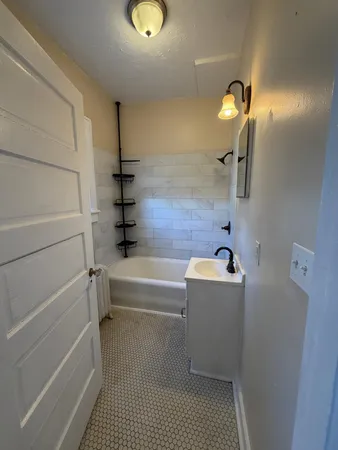 $1,200 | 829 Ferdinand Avenue Southwest, Roanoke, VA 24016