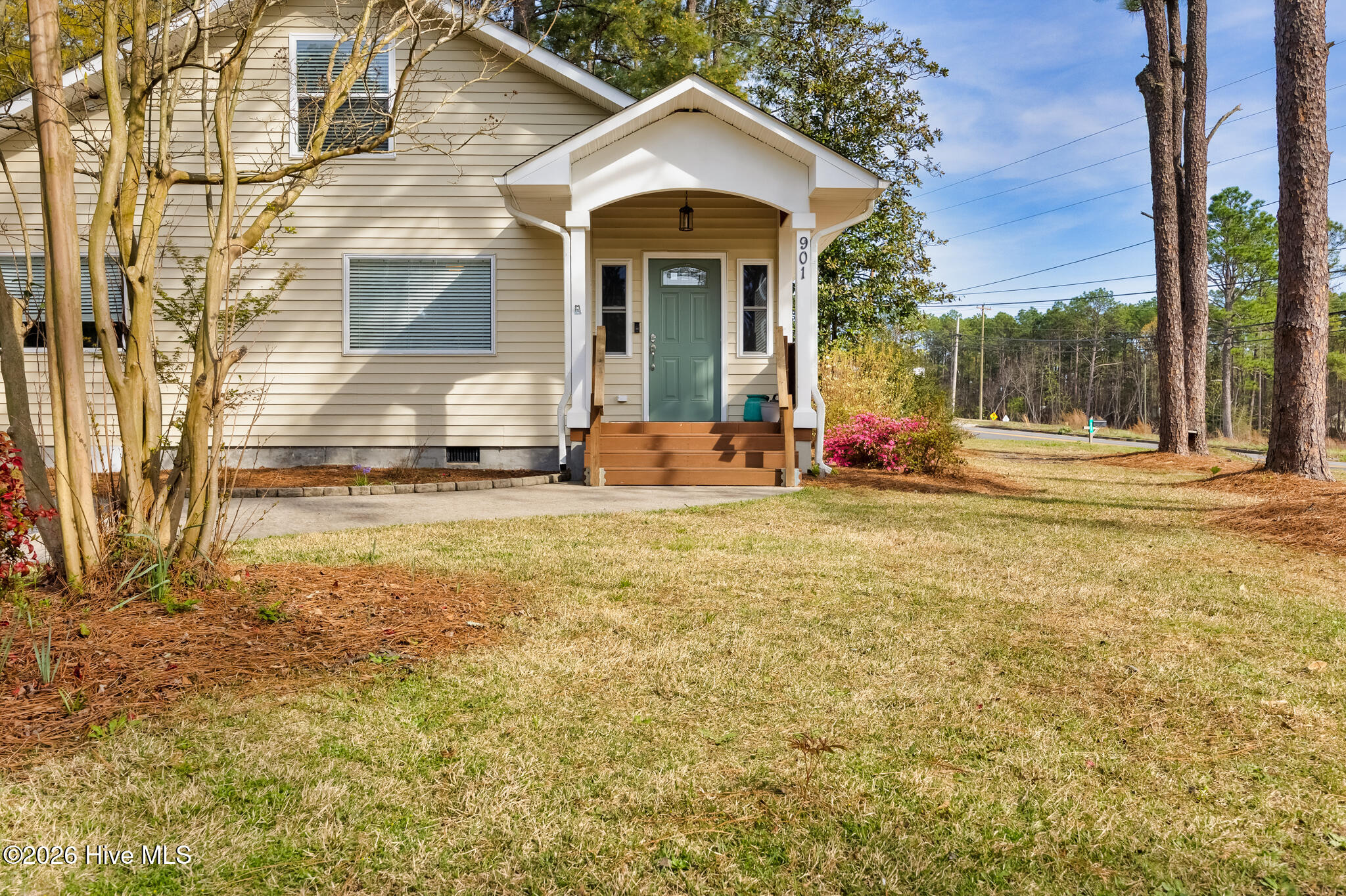 901 East Main Street Aberdeen, NC 28315 - Photo 3 of 43 901 E Main-25