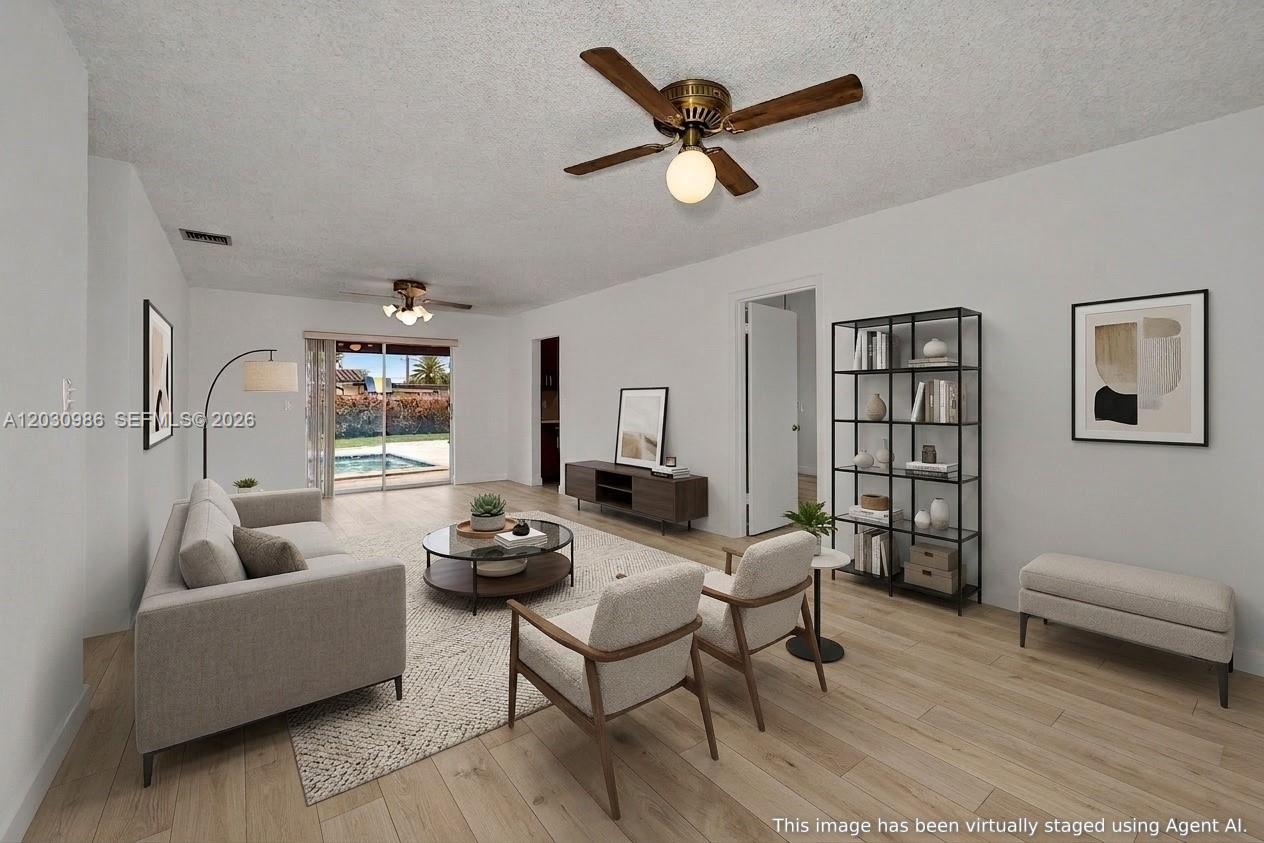 3210 Southwest 94th Court Miami, FL 33165 - Photo 8 of 47 Virtually Staged