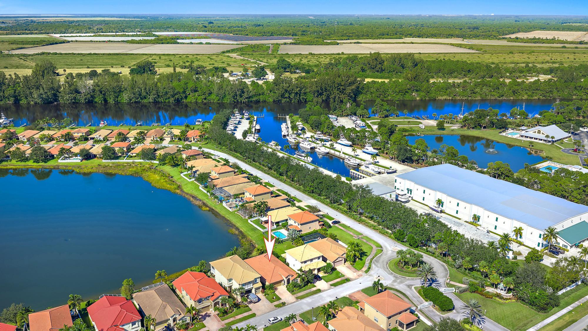 2912 Southwest Porpoise Circle Stuart, FL 34997 - Photo 25 of 37 a view of an ocean and beach
