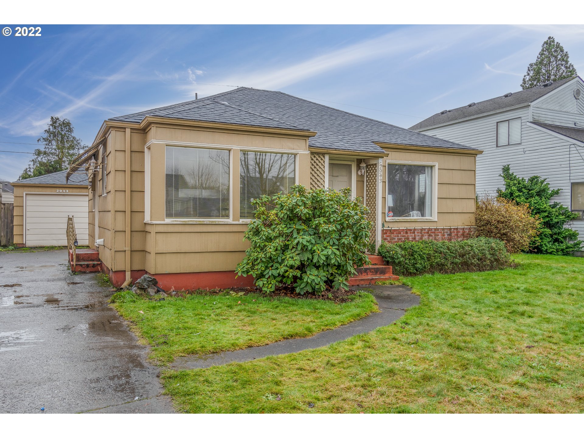 2943 Field Street Longview, WA 98632 - Photo 1 of 26 Gallery Image 1