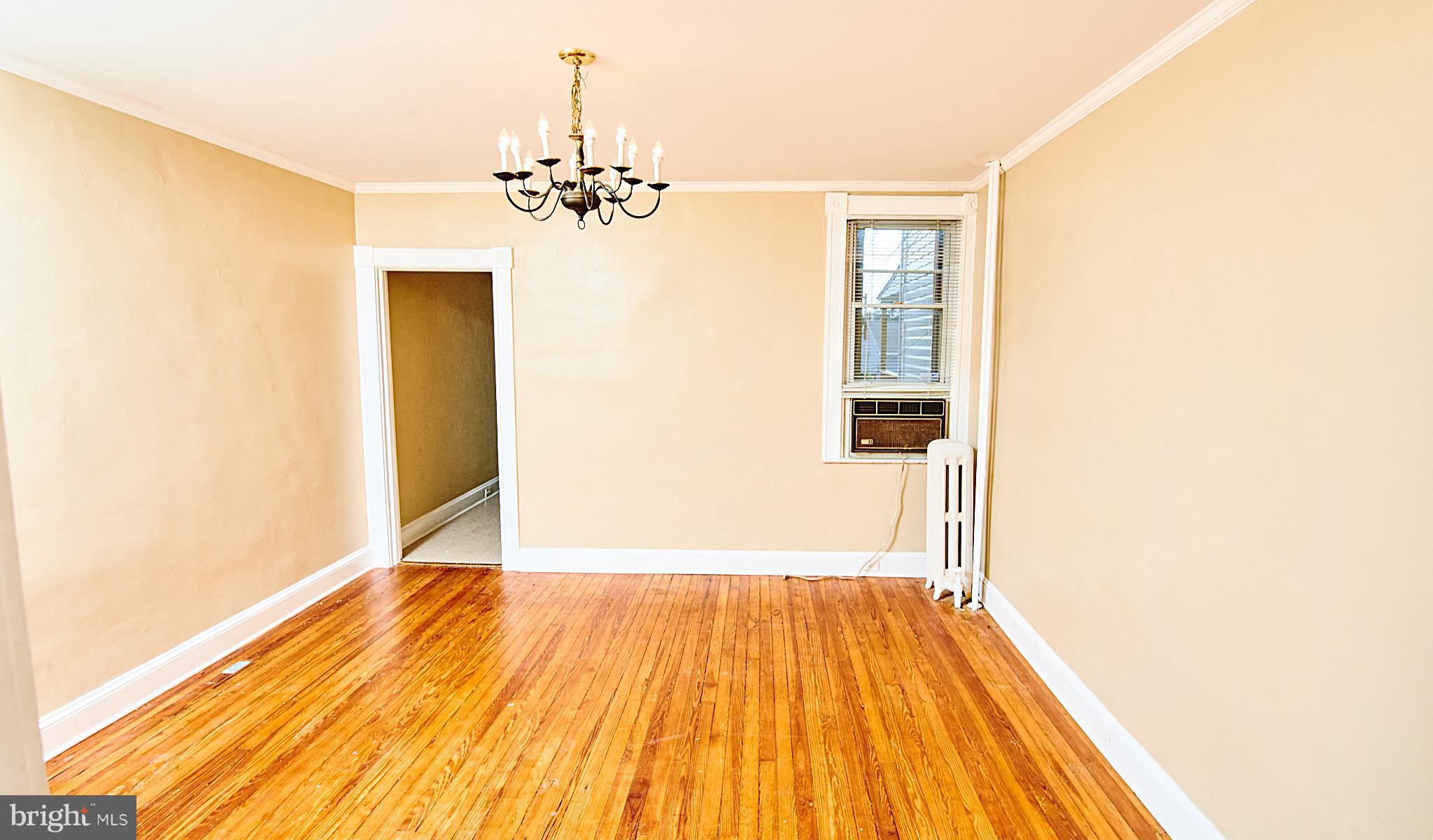 3908 Falls Road Baltimore, MD 21211 - Photo 5 of 21 Dining Room