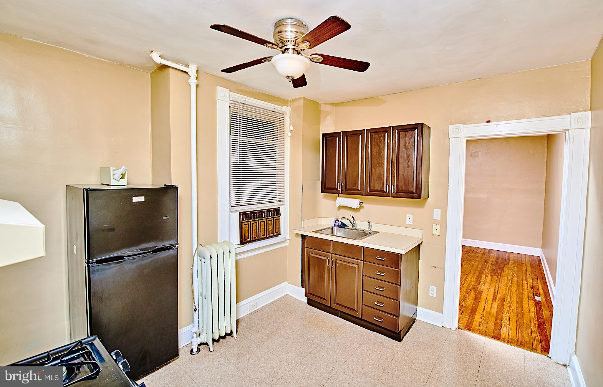 3908 Falls Road Baltimore, MD 21211 - Photo 7 of 21 Kitchen