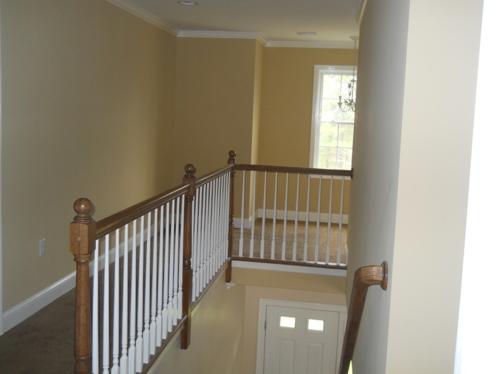 5 Signal Hill Circle Springfield, MA 01118 - Photo 20 of 27