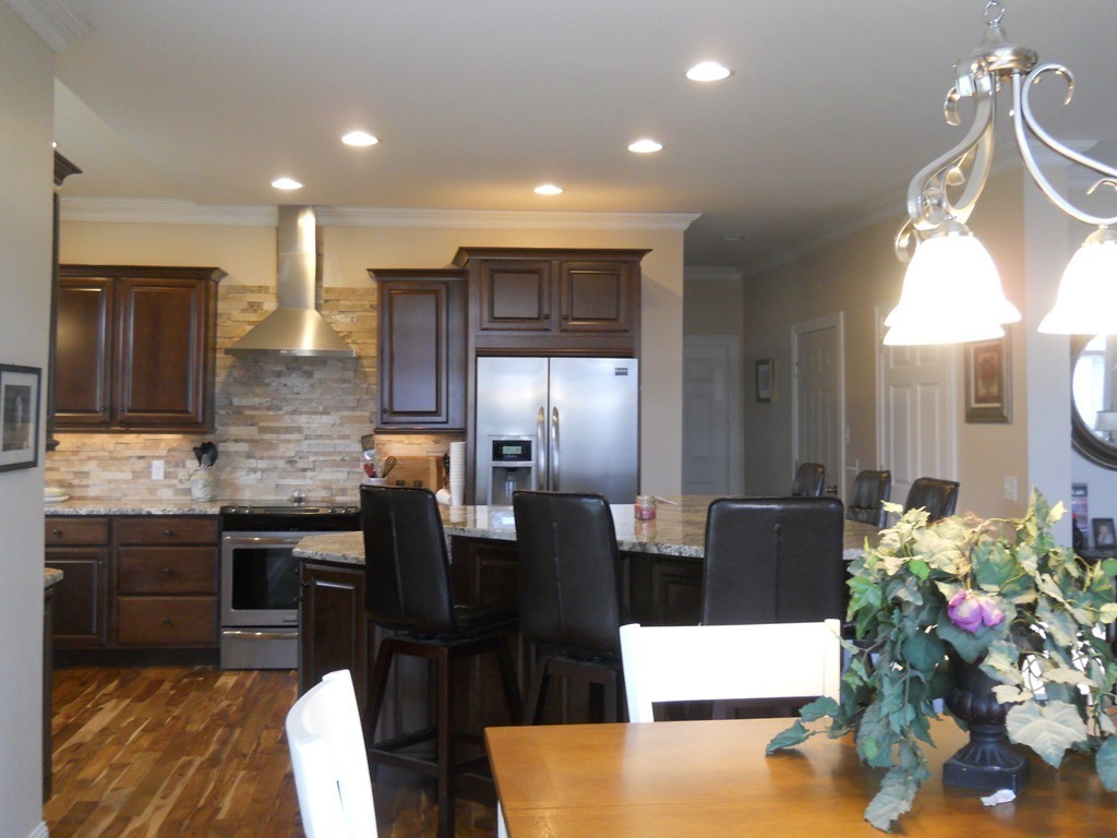 5 Signal Hill Circle Springfield, MA 01118 - Photo 6 of 27