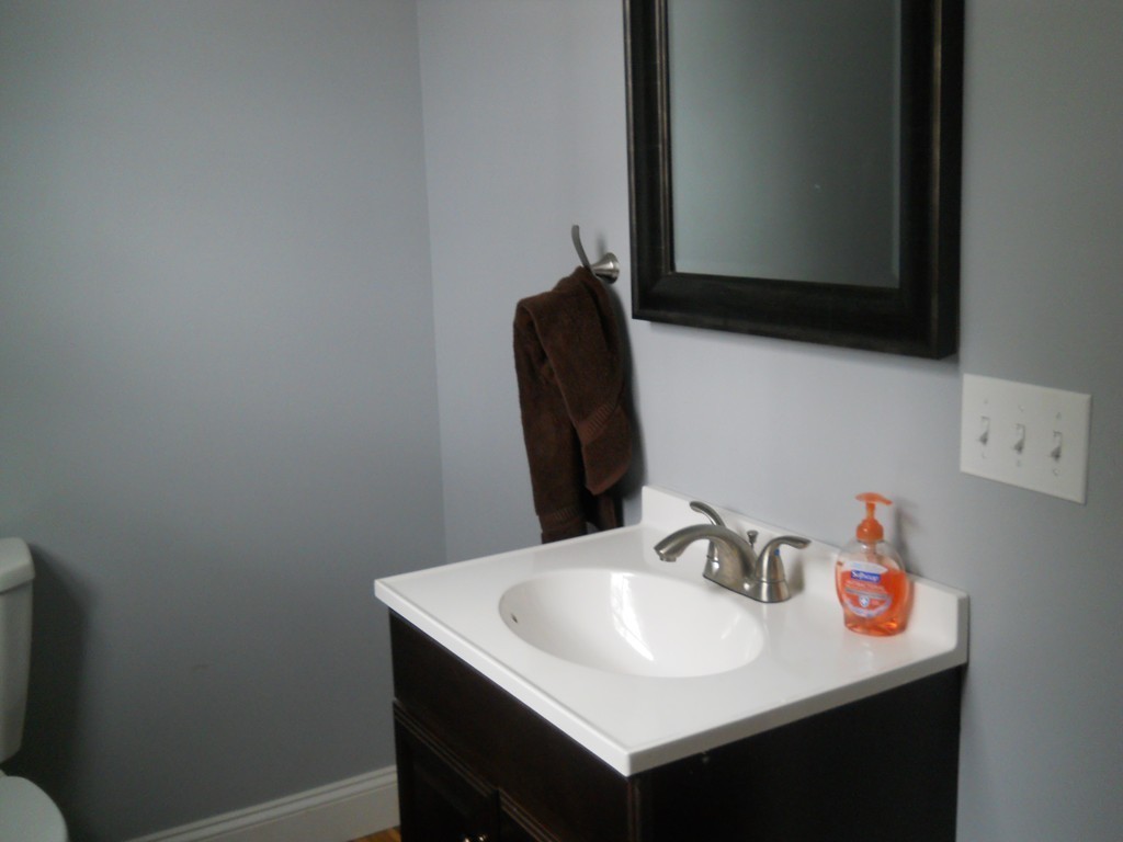 5 Signal Hill Circle Springfield, MA 01118 - Photo 8 of 27