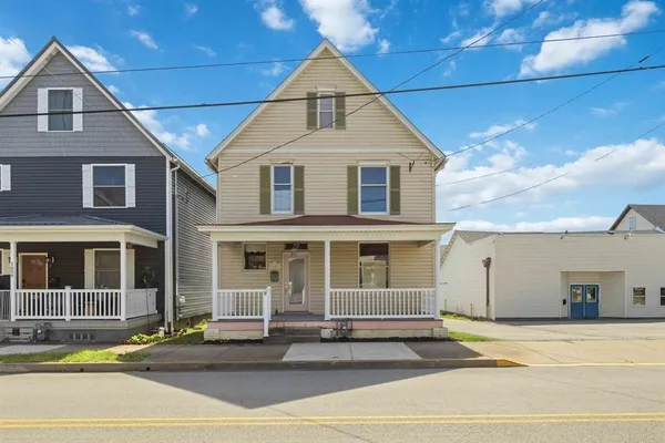 $187,000 | 1607 Ligonier Street, Latrobe, PA 15650