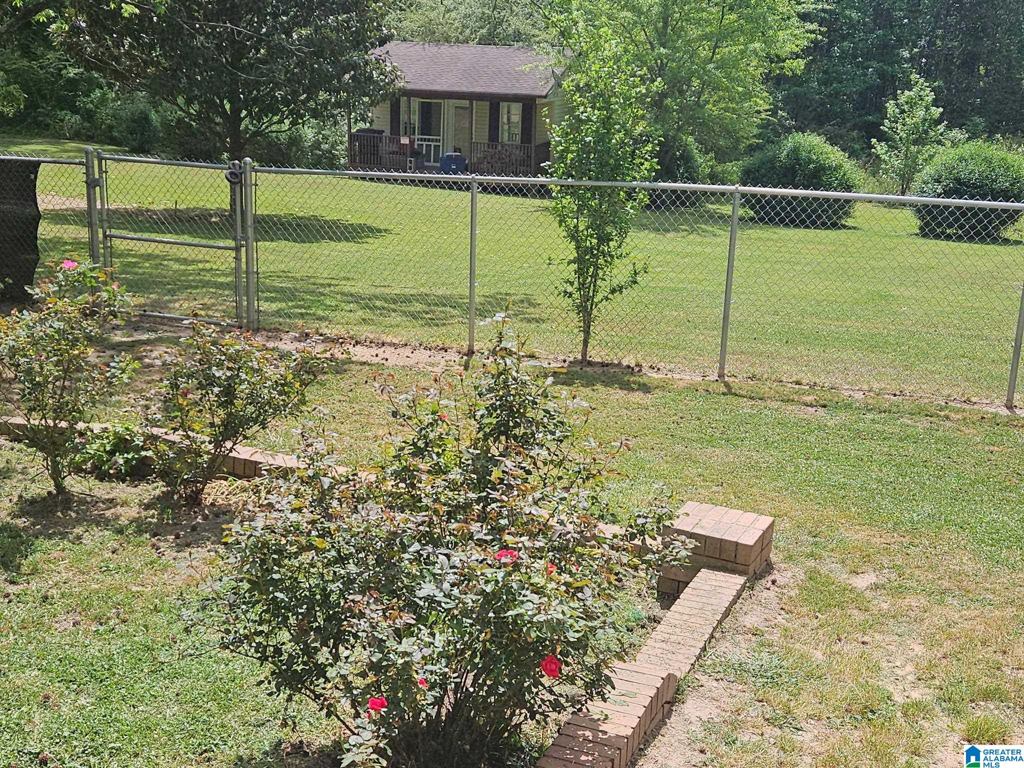 1333 Frog Level Road West Blocton, AL 35184 - Photo 5 of 19