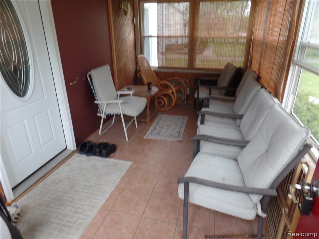 2534 Hannan Road Canton, MI 48188 - Photo 12 of 19 12.JPG