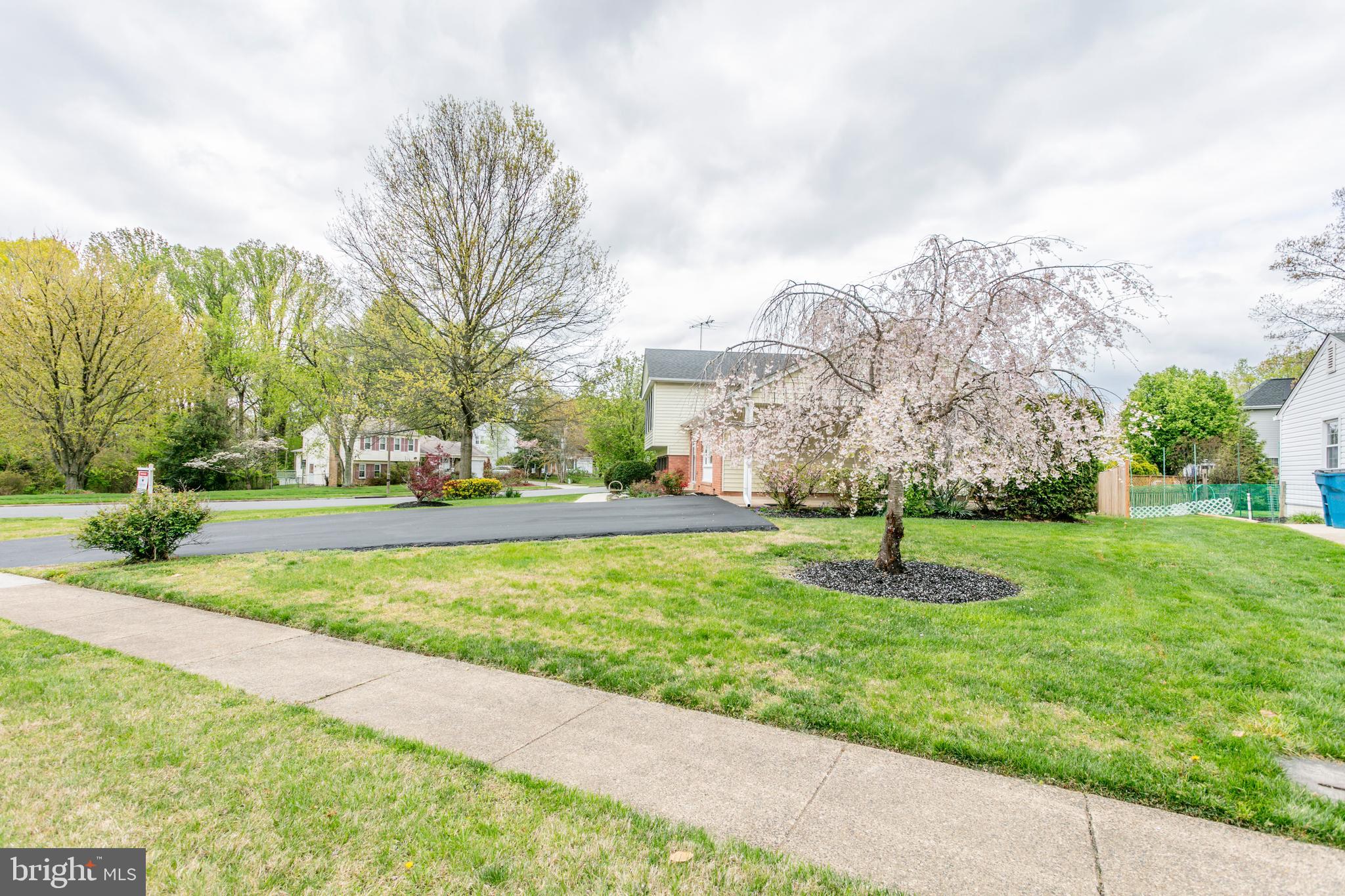 8108 St David Court Springfield, VA 22153 - Photo 38 of 40 Gallery Image 38