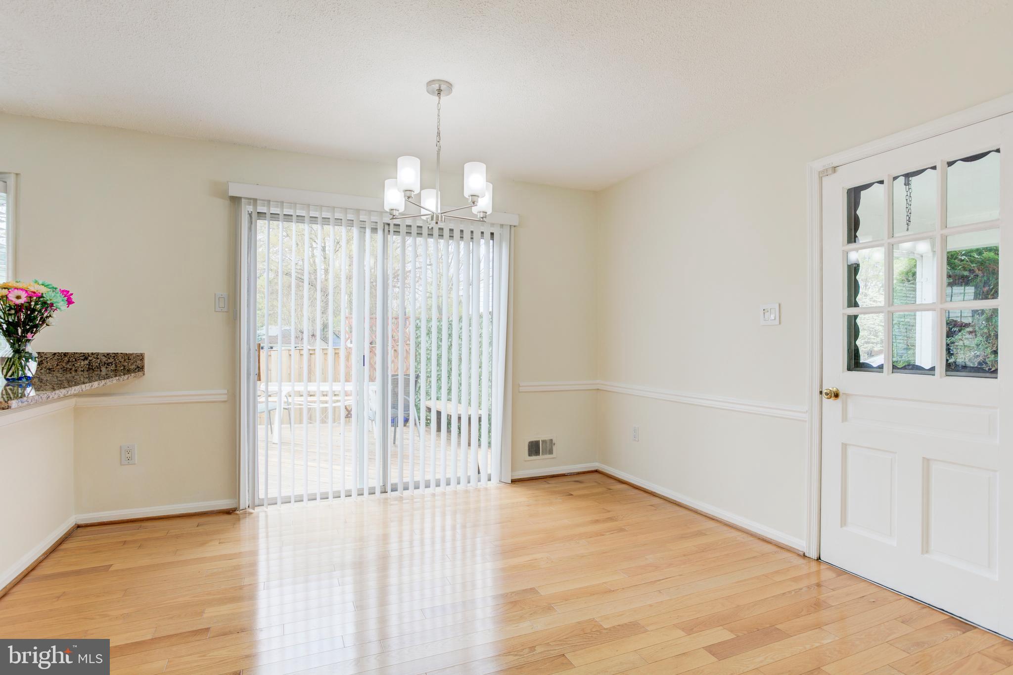 8108 St David Court Springfield, VA 22153 - Photo 6 of 40 Dining Room