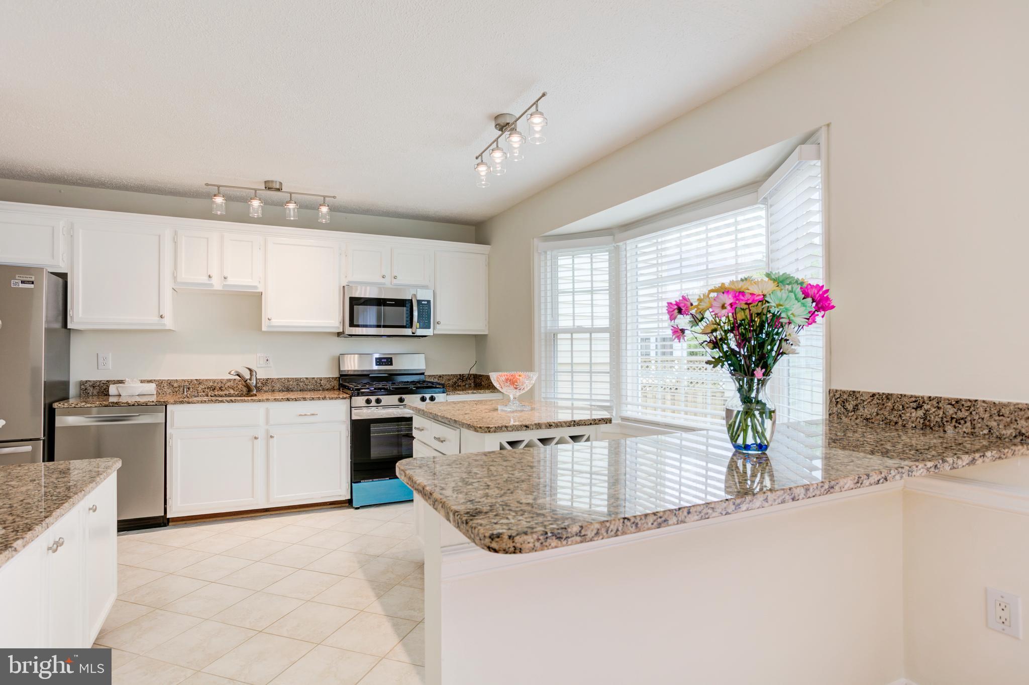 8108 St David Court Springfield, VA 22153 - Photo 8 of 40 Kitchen