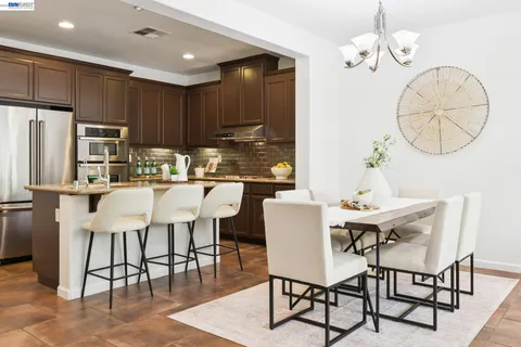 $1,089,000 | 3118 Fioli Way, San Ramon, CA 94582