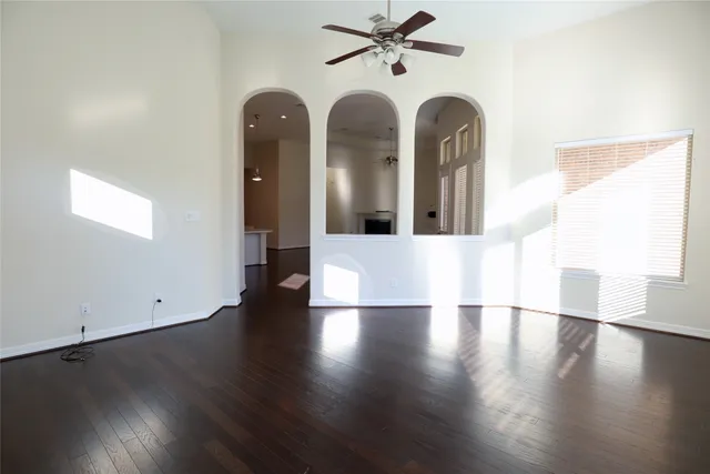 $4,000 | 10407 Roseate Skimmer, Conroe, TX 77385