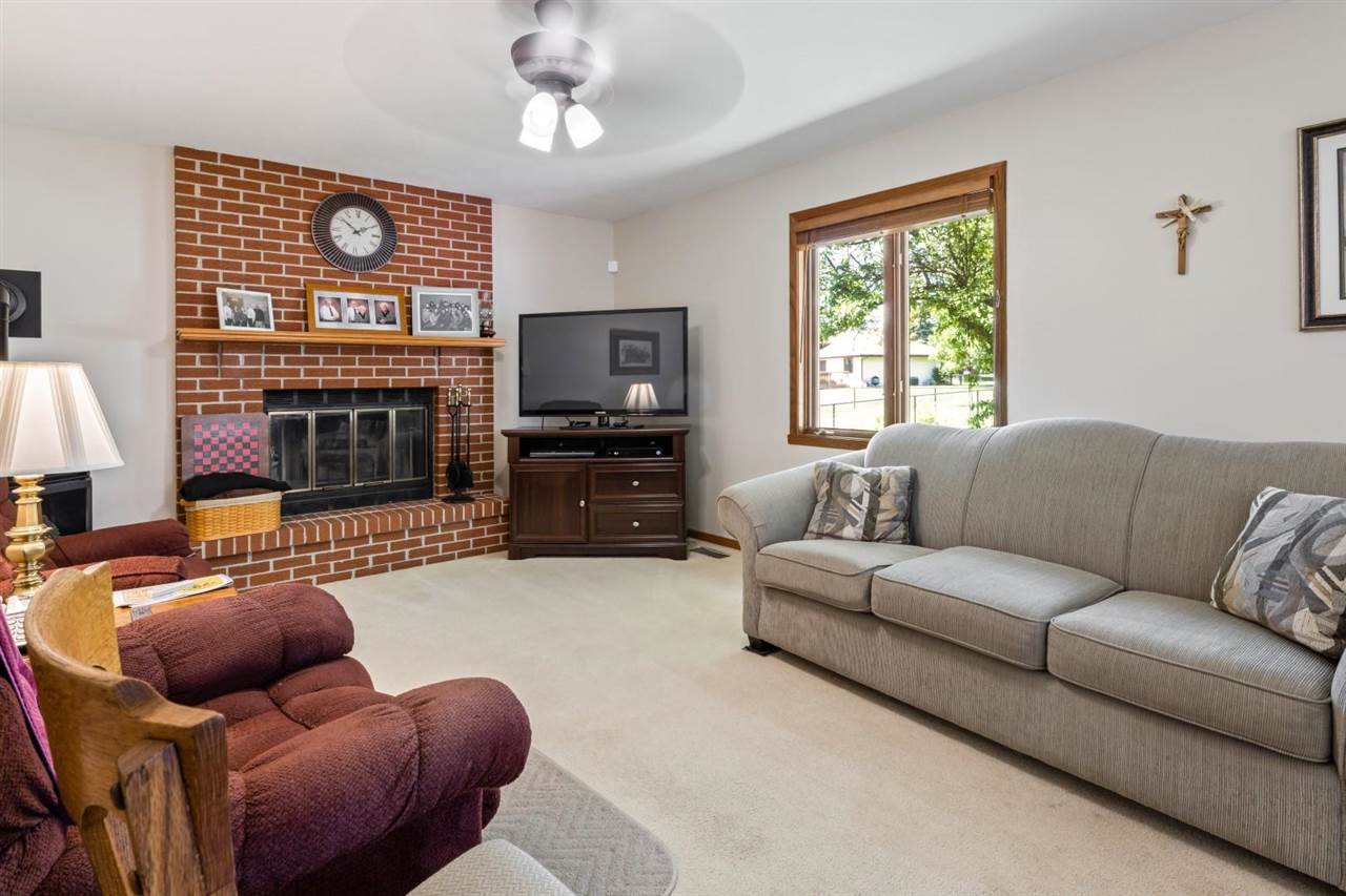 7196 Moss Canyon Road Cherry Valley, IL 61016 - Photo 16 of 37 Gallery Image 16