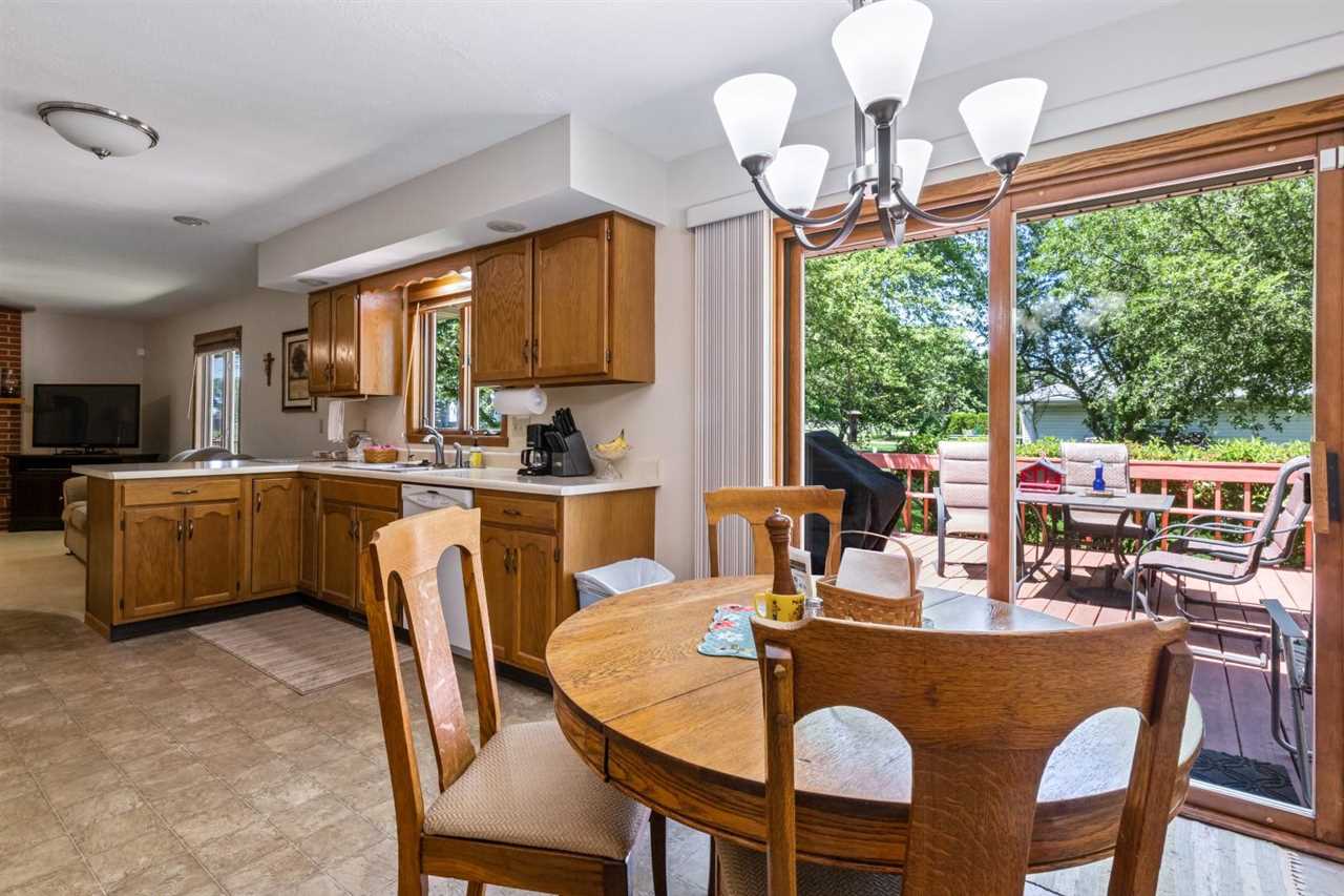 7196 Moss Canyon Road Cherry Valley, IL 61016 - Photo 10 of 37 Gallery Image 10