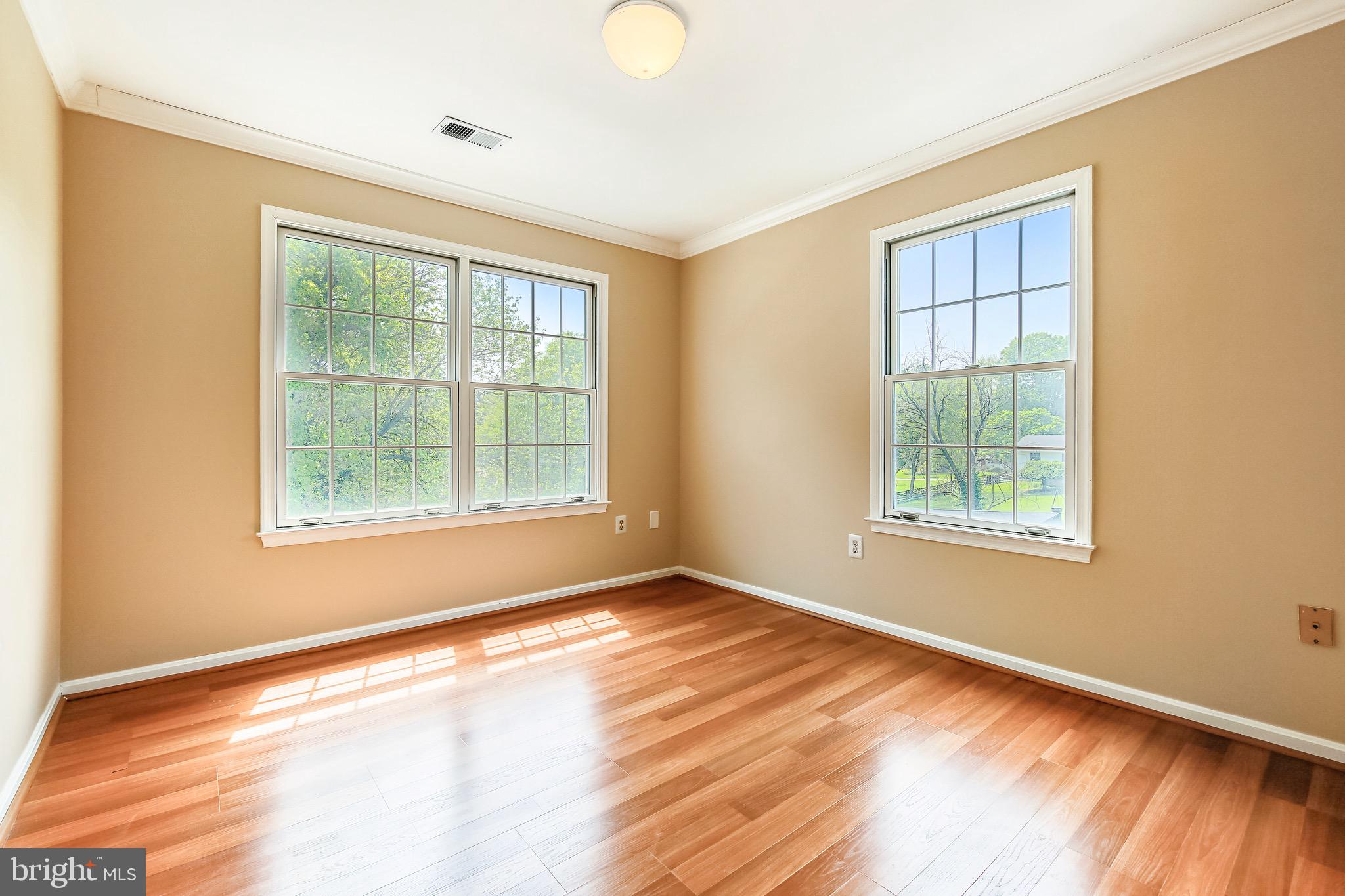 1315 Briggs Chaney Road Silver Spring, MD 20905 - Photo 44 of 81