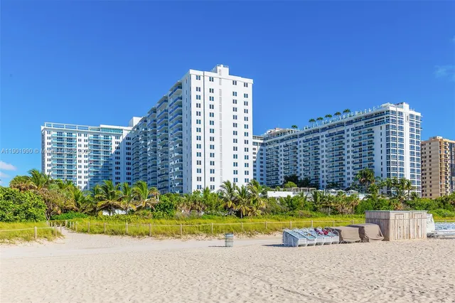 $1,195,000 | 2301 Collins Avenue, Unit 1501, Miami Beach, FL 33139