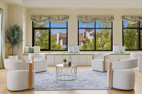 $1,900,000 | 1000 Park Place, Unit H, San Mateo, CA 94403