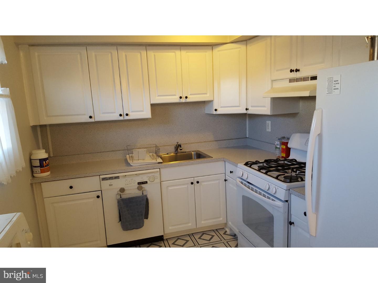 3111 Derry Road Philadelphia, PA 19154 - Photo 10 of 21 Gallery Image 10