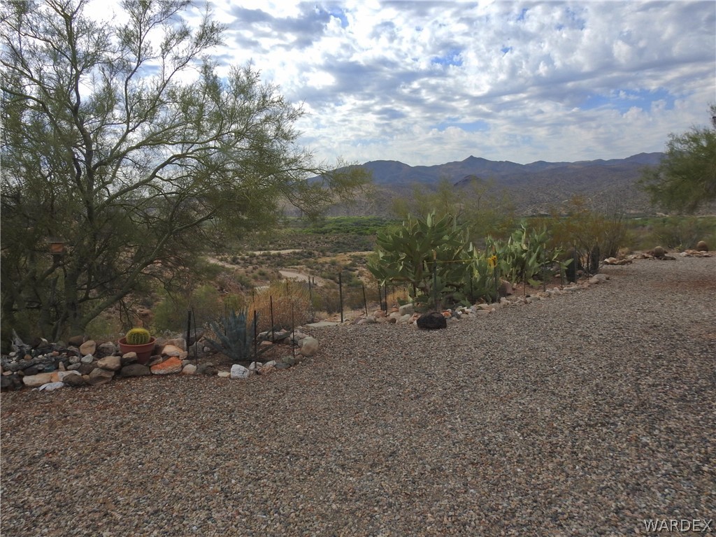 19200 Cholla Canyon Ranch Road Wikieup, AZ 85360 - Photo 33 of 39