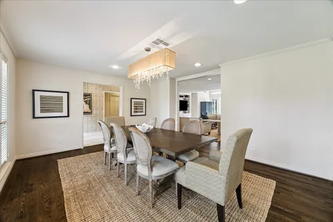 $1,495,000 | 6143 Chevy Chase Drive, Houston, TX 77057