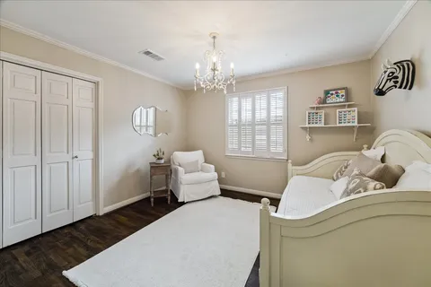 $1,495,000 | 6143 Chevy Chase Drive, Houston, TX 77057