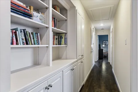 $1,495,000 | 6143 Chevy Chase Drive, Houston, TX 77057
