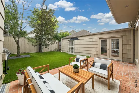 $1,495,000 | 6143 Chevy Chase Drive, Houston, TX 77057