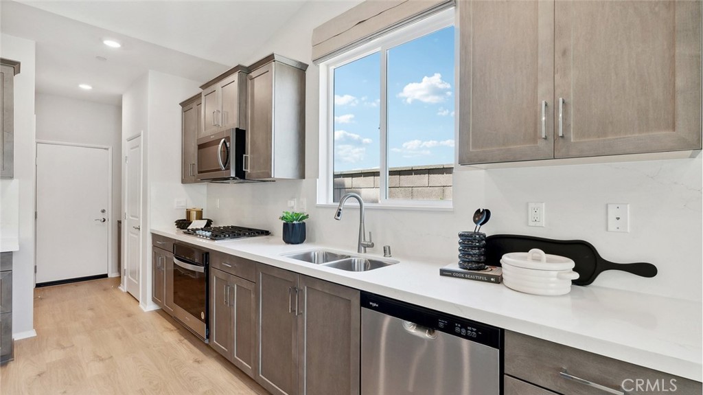 11416 Forge Road Corona, CA 92883 - Photo 11 of 28