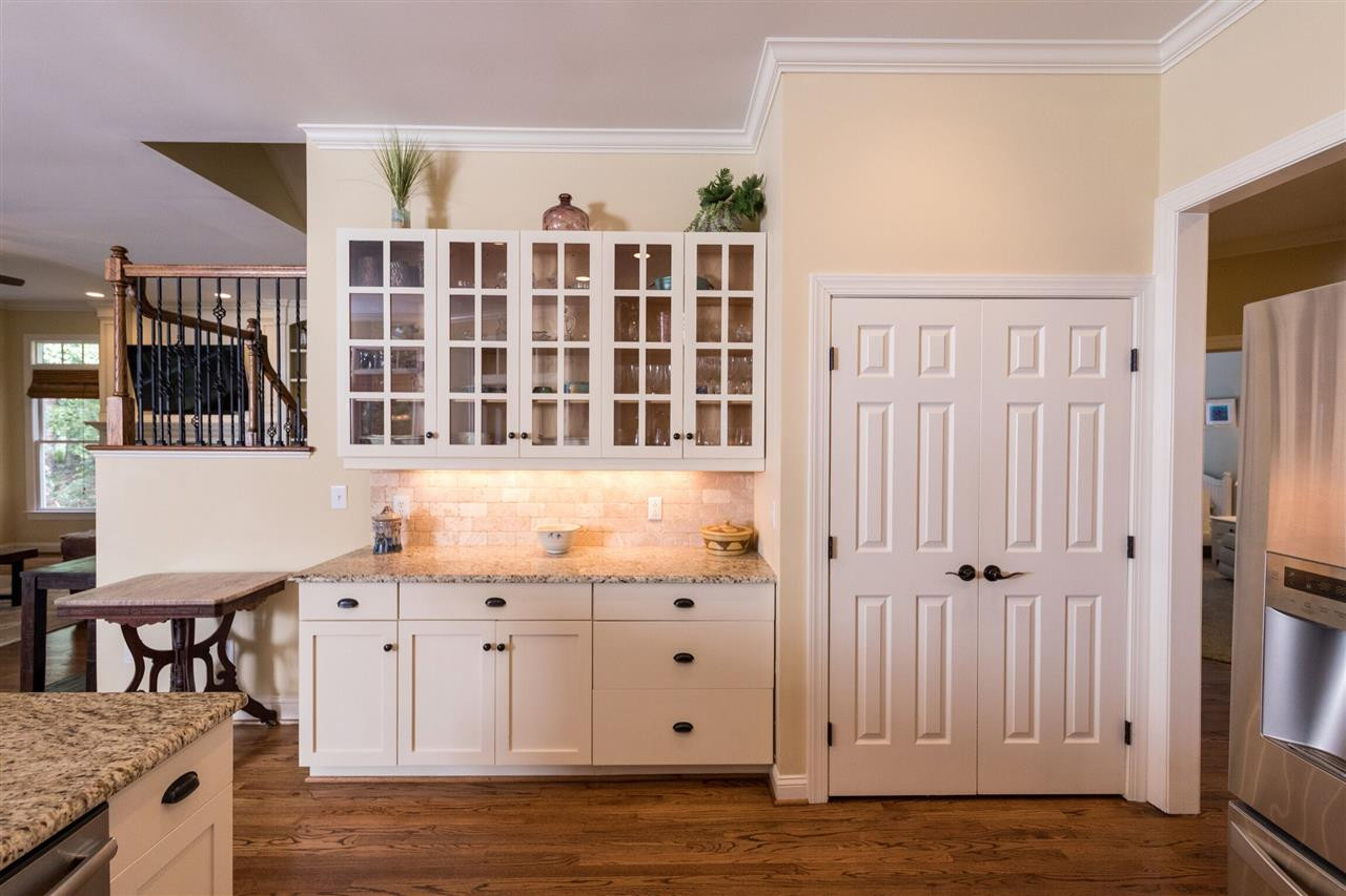 5200 Pine Drive Raleigh, NC 27606 - Photo 16 of 30 Photo 16