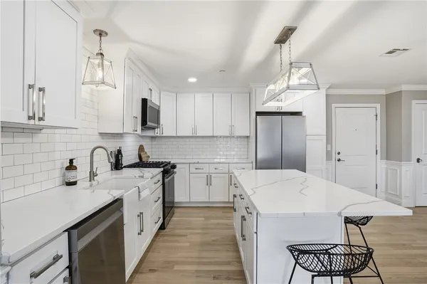 $520,000 | 9 Joseph N Zenga Jr Boulevard, Unit 109, East Greenwich, RI 02818