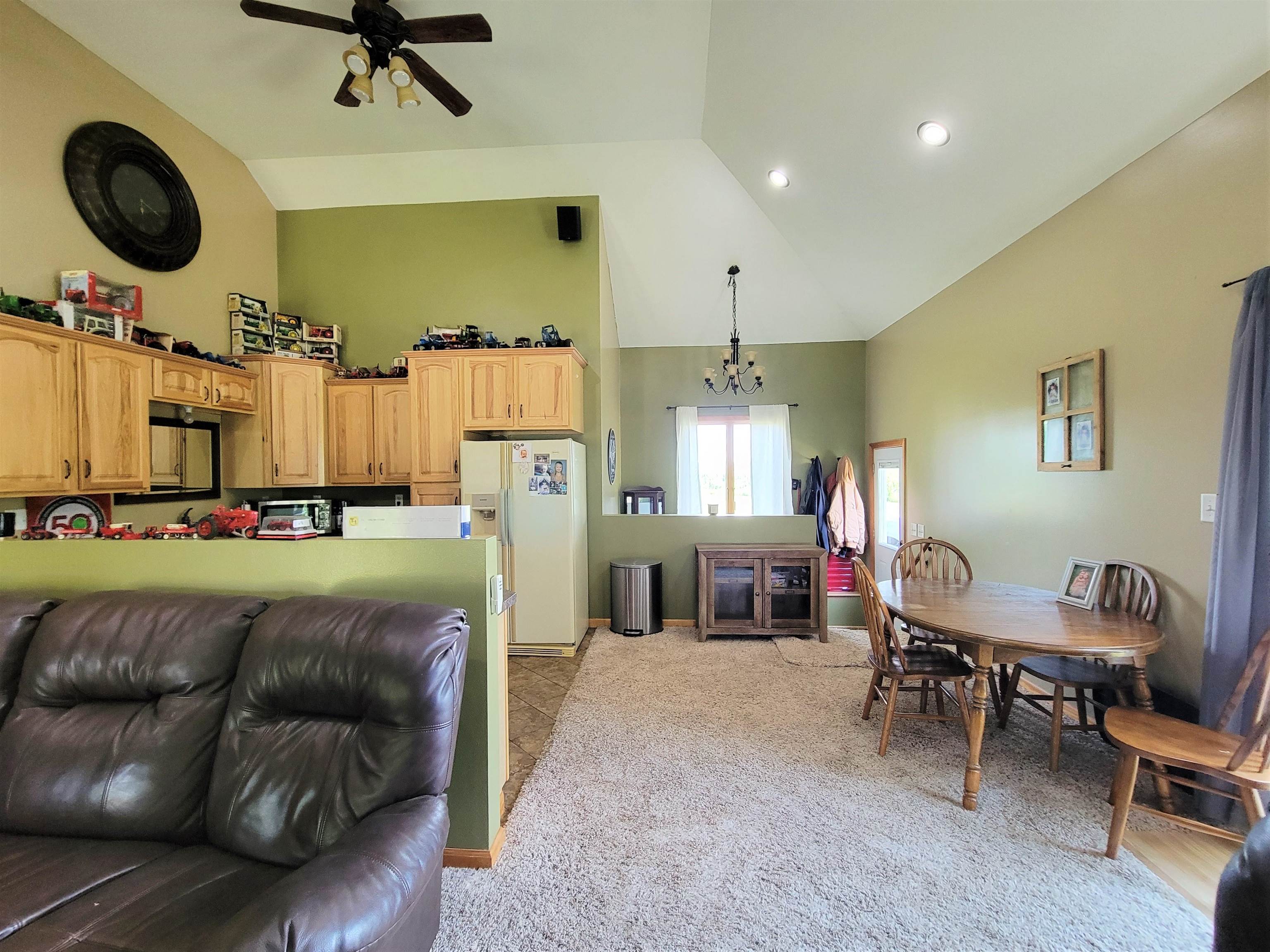 1615 Jefferson Road Blanchard, MI 49310 - Photo 10 of 22