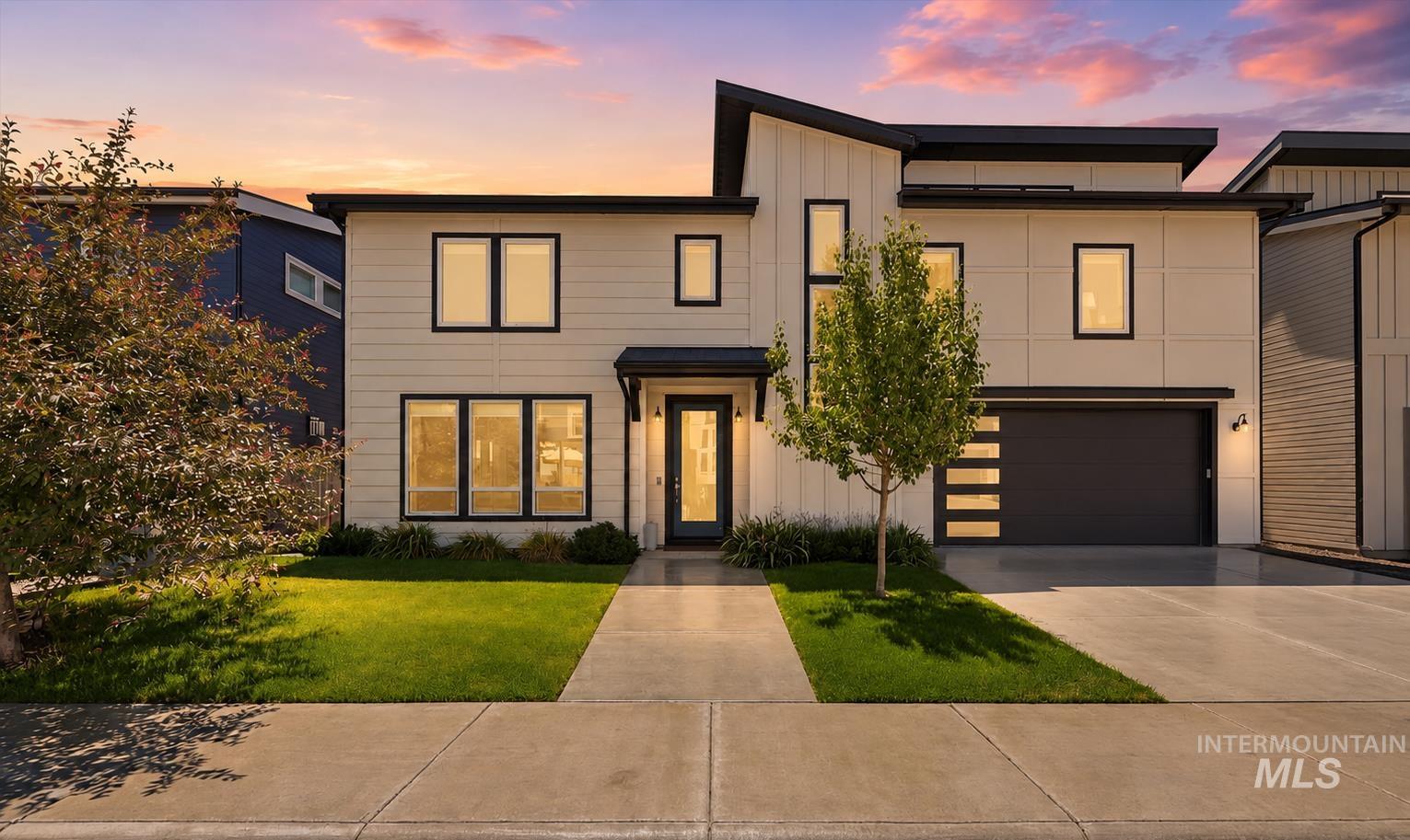 1639 West Cyrus Street Boise, ID 83705 - Photo 1 of 32