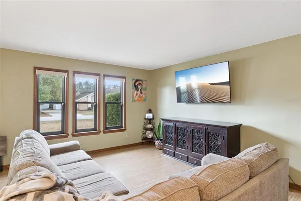 $495,000 | 520 Summerhaven Drive, DeBary, FL 32713
