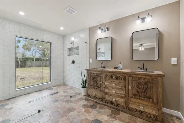 $495,000 | 520 Summerhaven Drive, DeBary, FL 32713