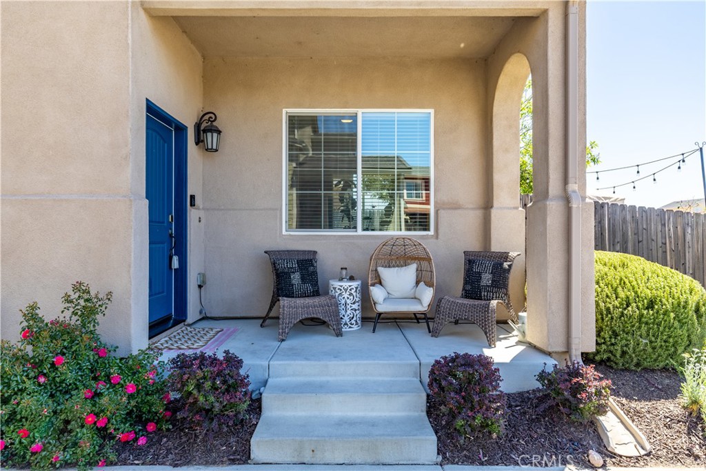 136 Reflection Place Templeton, CA 93465 - Photo 2 of 33