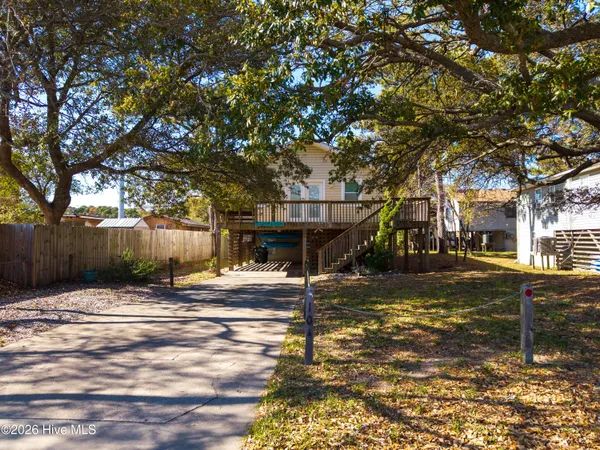 $654,000 | 104 East Blackman Street, Nags Head, NC 27959