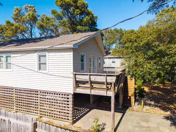 $654,000 | 104 East Blackman Street, Nags Head, NC 27959