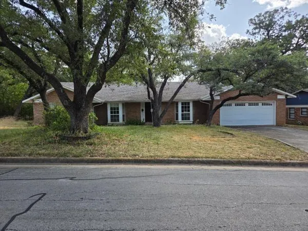 $244,900 | 5728 Rockhill Road, Fort Worth, TX 76112