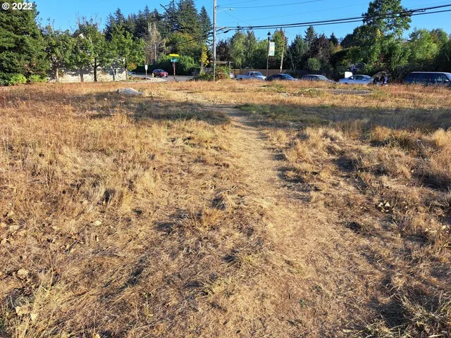 $1,175,000 | 2075 Northeast 240th Avenue, Wood Village, OR 97060